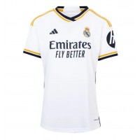 Camisa de time de futebol Real Madrid Kylian Mbappe #9 Replicas 1º Equipamento Feminina 2023-24 Manga Curta
